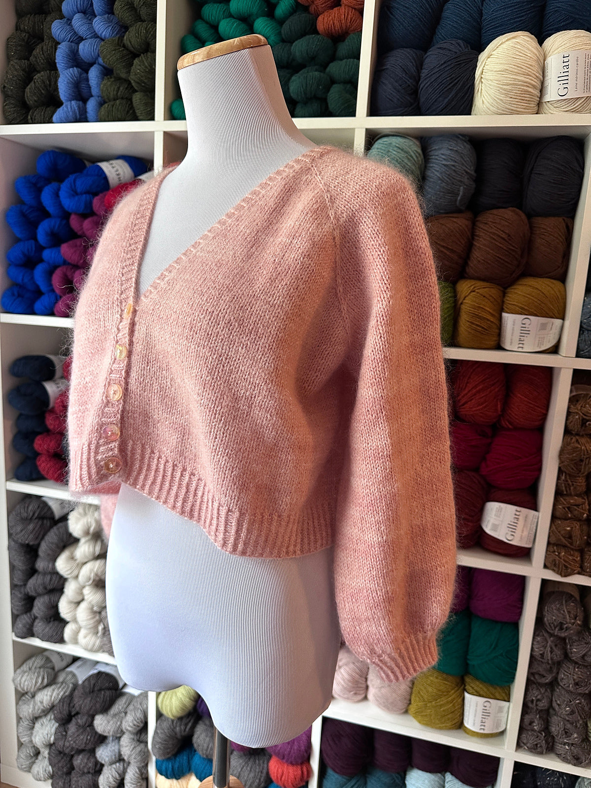 Macaron Cardigan knitting pattern by Espace Tricot, photo 3