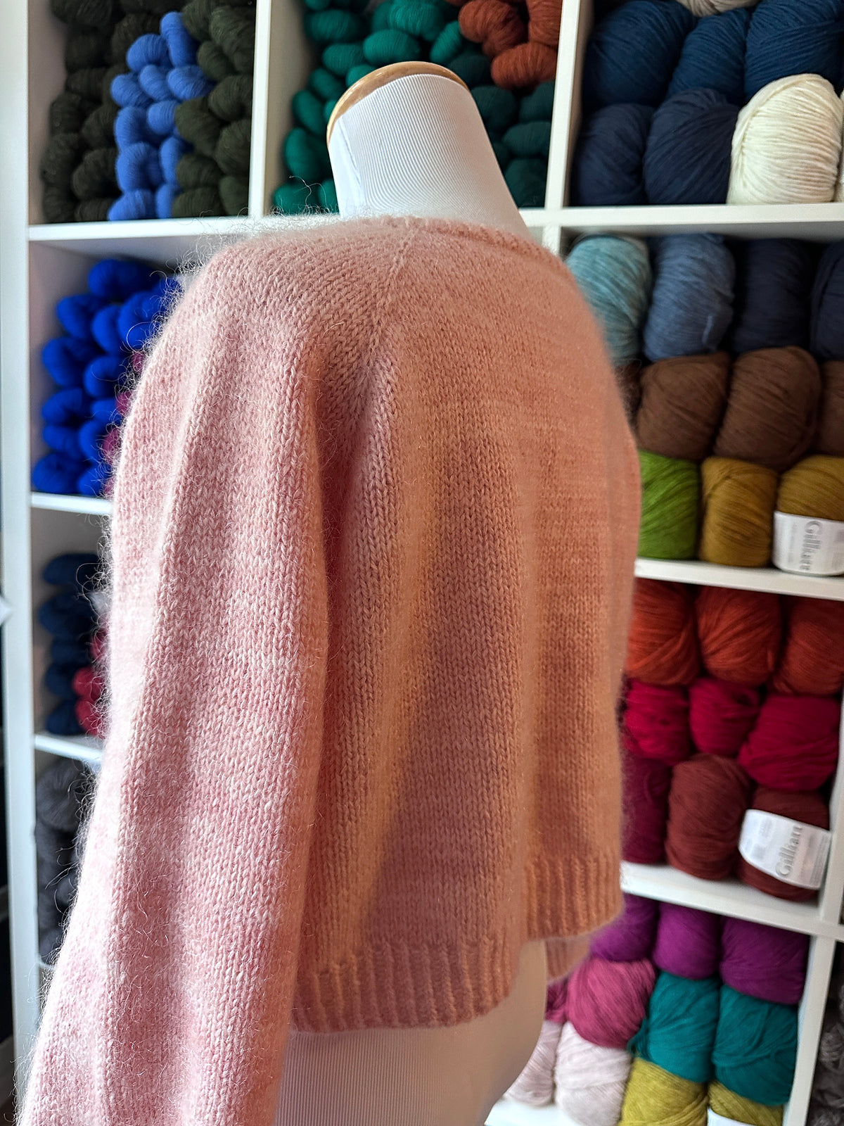 Macaron Cardigan knitting pattern by Espace Tricot, photo 5