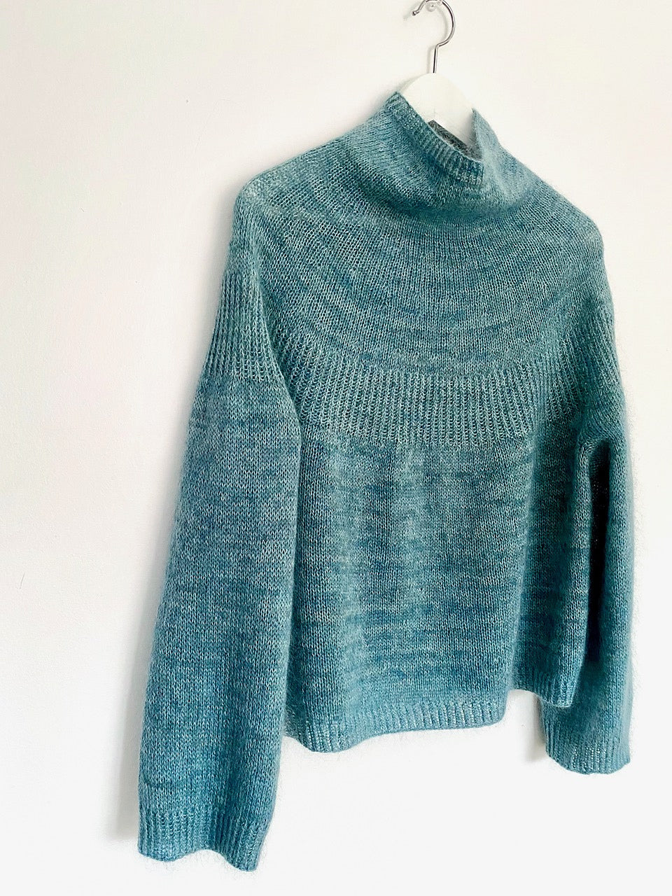 Luna knitting pattern by Espace Tricot, photo 2