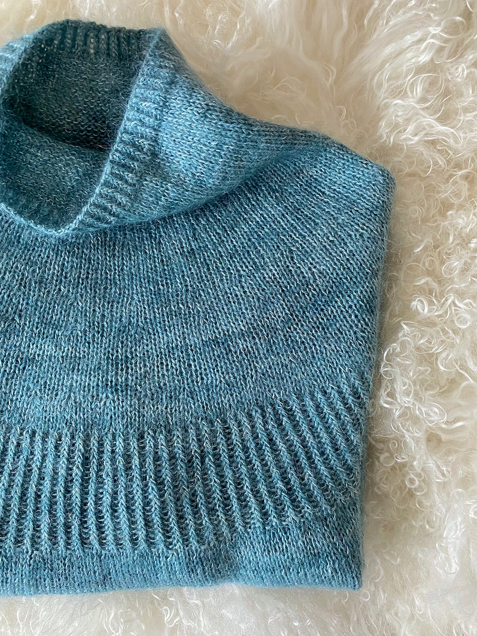 Luna knitting pattern by Espace Tricot, photo 6