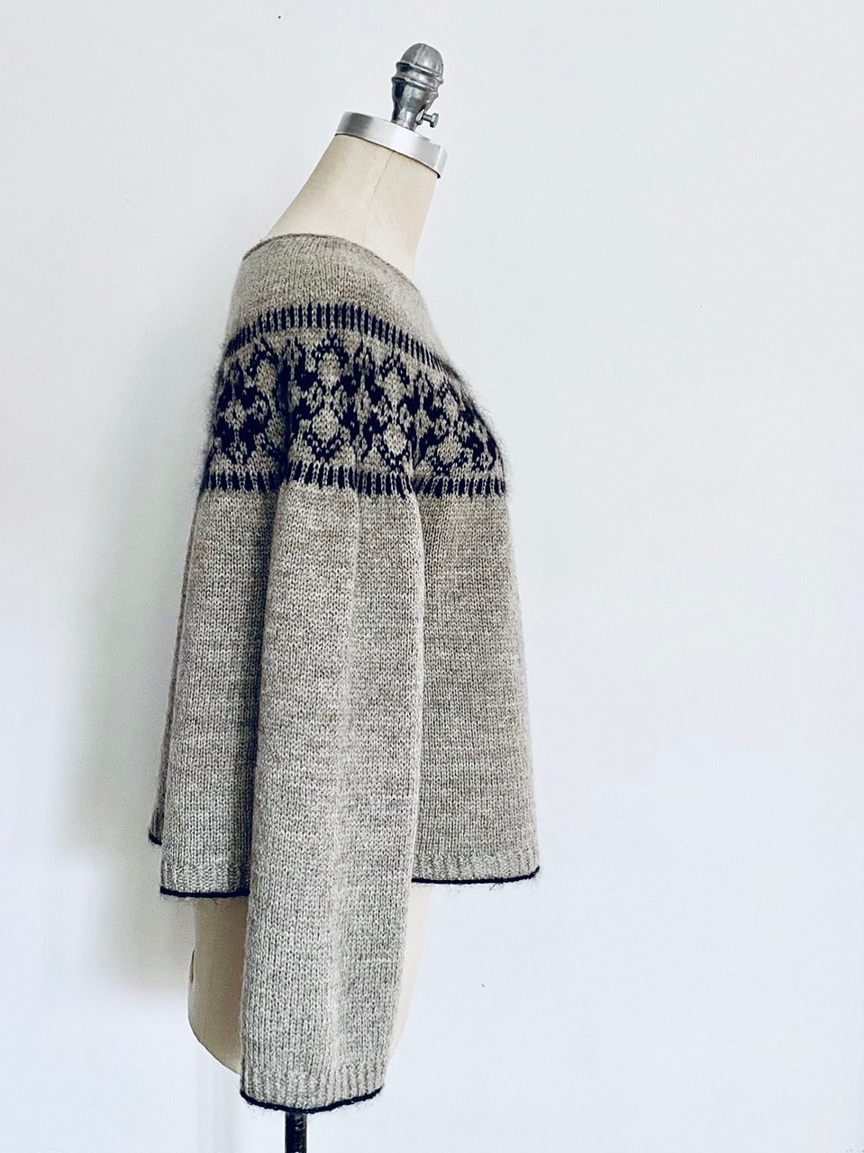 Night Blooms Sweater knitting pattern by Espace Tricot, photo 6