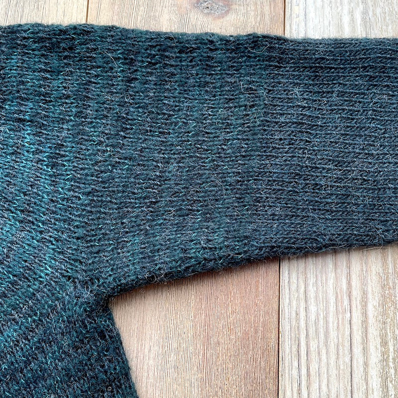 Meet Me at Midnight knitting pattern by Espace Tricot, photo 4