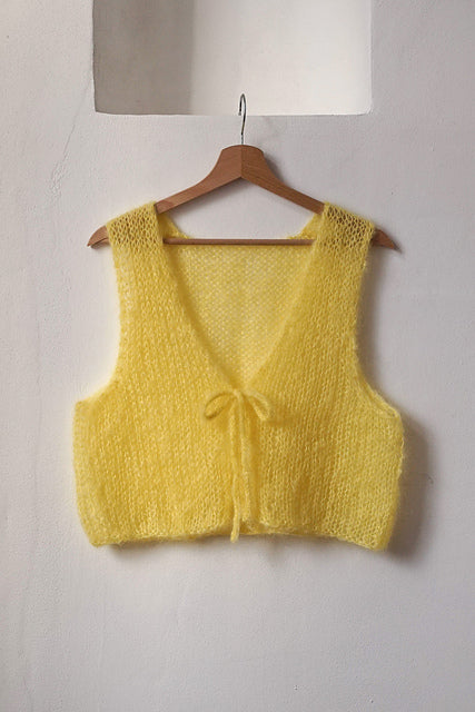 SWEETIE VEST + BALLERINA CHUNKY MOHAIR