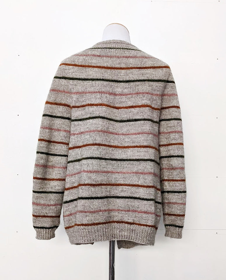Livresque Cardigan knitting pattern by Espace Tricot, photo 7