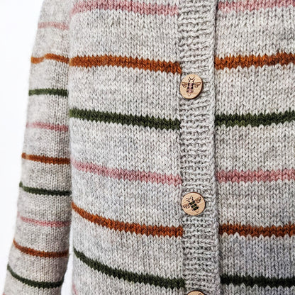 Livresque Cardigan knitting pattern by Espace Tricot, photo 6