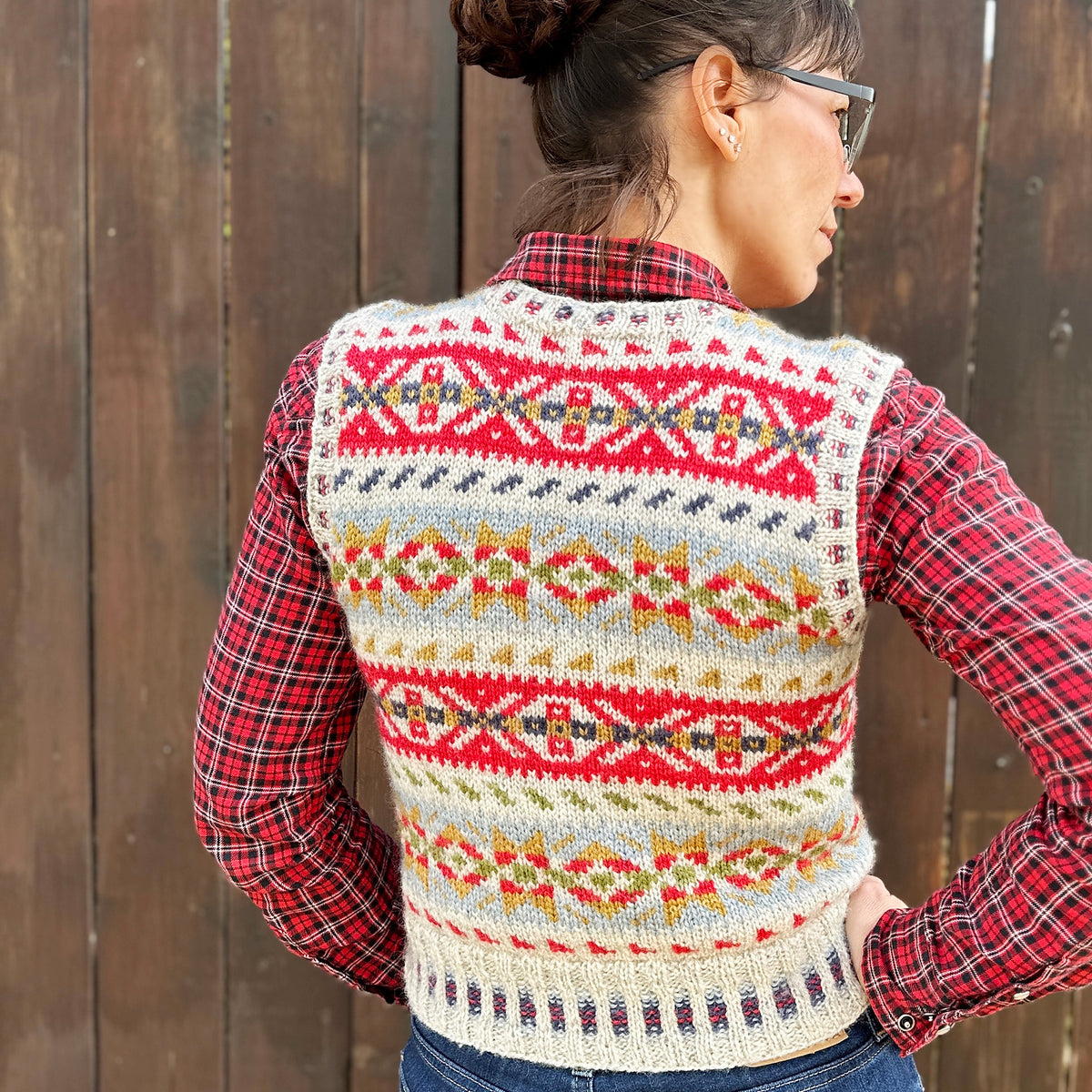 Flagship Vest knitting pattern by Espace Tricot, photo 2