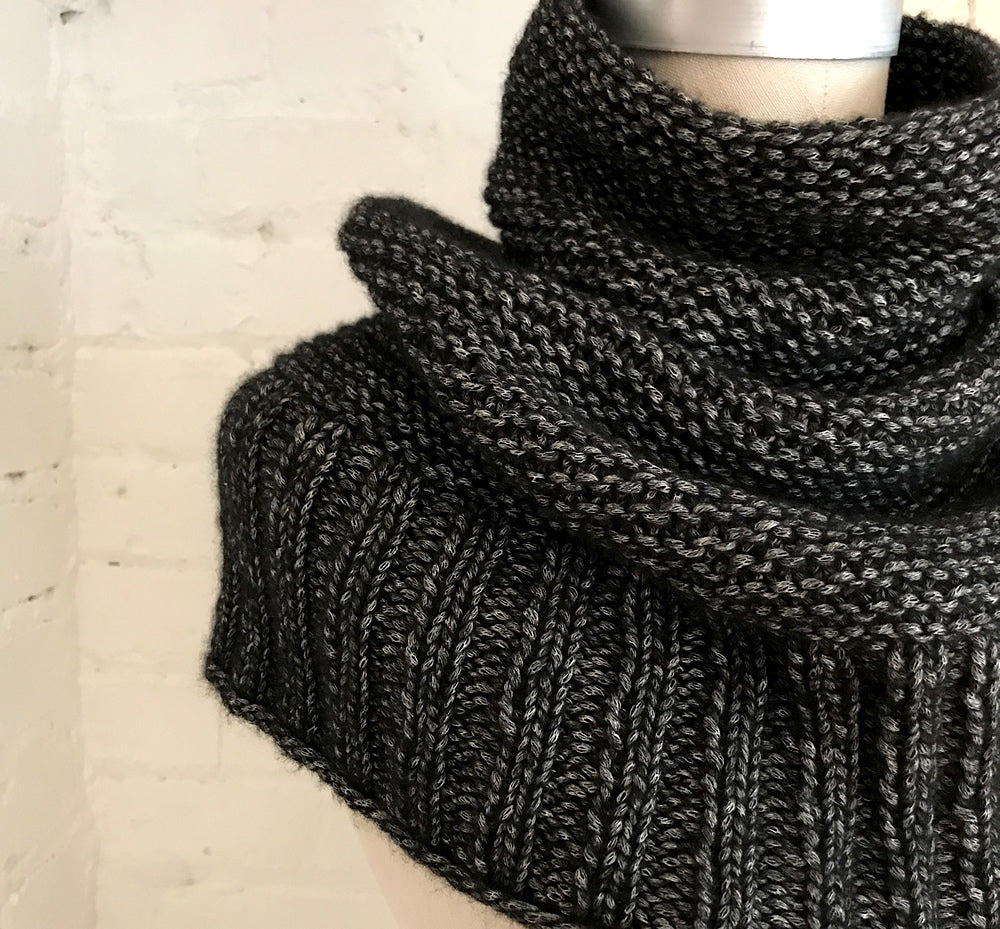 Getting Warmer knitting pattern from the 10 Circular Yokes eBook by Espace Tricot