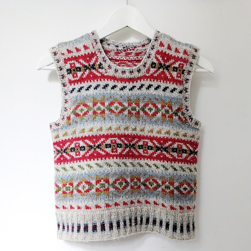 Flagship Vest knitting pattern by Espace Tricot, photo 1