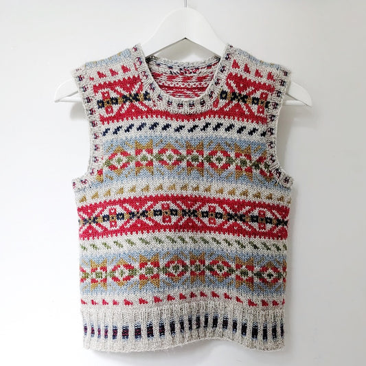 Flagship Vest knitting pattern by Espace Tricot, photo 1