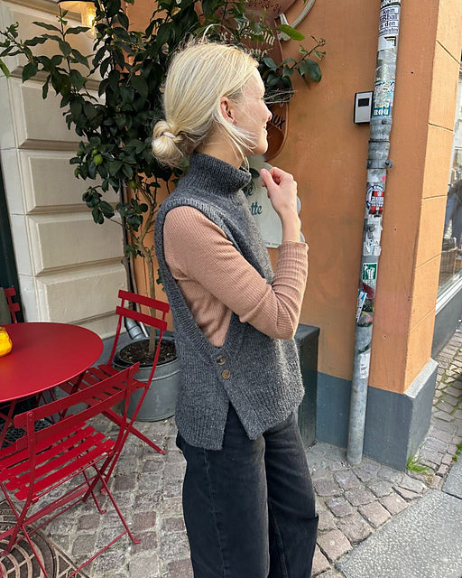LULU SLIPOVER + SANDNES PEER GYNT TWEED