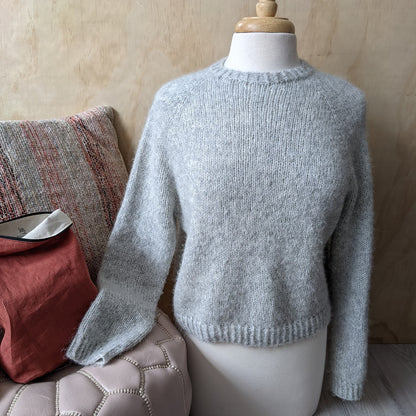 Warm-up Sweater knitting pattern by Espace Tricot, photo 1