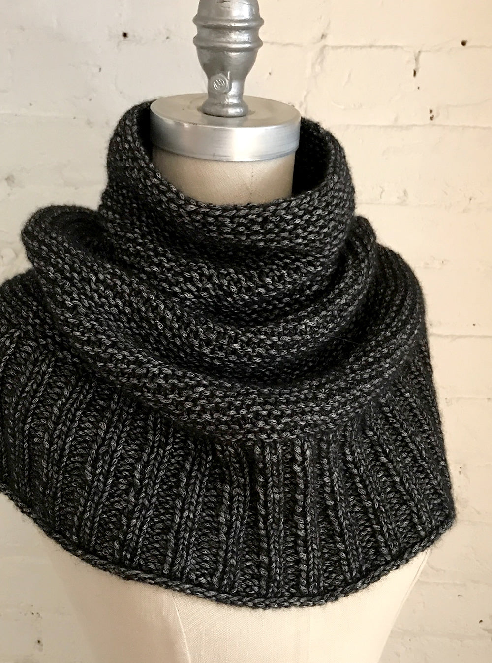 Getting Warmer knitting pattern by Espace Tricot, photo 3
