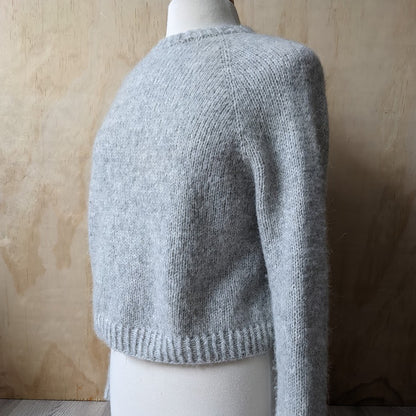 Warm-up Sweater knitting pattern by Espace Tricot, photo 2